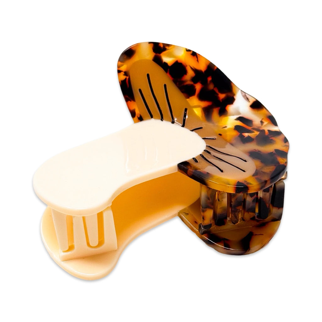 Shiitake Hair Claw Clip by Jenny Lemons x Mochi Kids