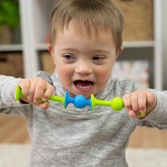 Squigz Starter Set by Fat Brain Toy Co.